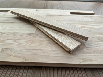 Паркетная доска из ясеня 22х70х300 ясень ПРОИЗВОДИТЕЛЬ