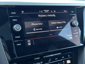 Volkswagen Arteon Fastback Facelifting 2.0 TDI 200KM 2021 Volkswagen Arteon R-Line HAK Panorama Keyless Nawigacja Tempomat App Cyfro, zdjęcie 28