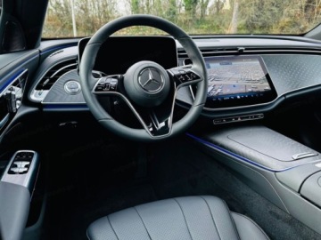 Mercedes Klasa E W214 Sedan 2.0 200 204KM 2026 E Klasa 200 4-Matic Exclusive 2.0 (204KM) 2026, zdjęcie 5