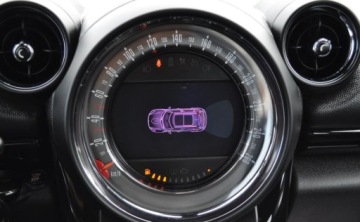 Mini Countryman R60 Crossover Facelifting 1.6 122KM 2015 MINI Countryman Nawigacja Skora Xenon Benzyna Nawigacja 1.6 Benzyna 122KM, zdjęcie 20