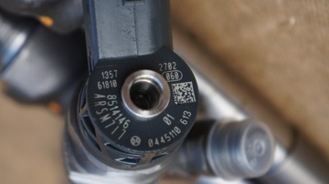 BMW F20 2F45 F46 2.0 D VSTŘIKOVAČE 0445110613 8514146