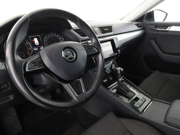 Skoda Superb III Kombi 1.4 TSI 150KM 2016 Škoda Superb Skoda Superb Ambition automat 150KM, zdjęcie 13
