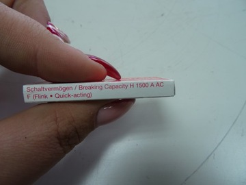 ПРЕДОХРАНИТЕЛИ SIBA 5x20 мм 10 А 250 В ТИП 179021