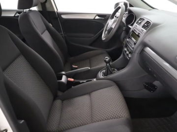 Volkswagen Golf VI Hatchback 5d 1.2 TSI 105KM 2010 VW Golf 1.2 TSI, Klima, zdjęcie 8