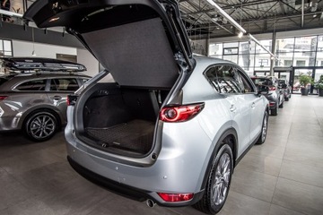 MAZDA CX-5 KF 2017- ШТОРКА БАГАЖНИКА KB7WV1350