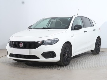 Fiat Tipo II Station Wagon 1.4 95KM 2018 Fiat Tipo 1.4 16V, Serwis ASO, VAT 23%, Klima, zdjęcie 1