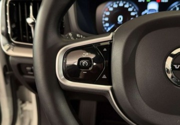 Volvo V60 II  2021 Volvo V60 VAT 23 R-Design 2.0 B4 197KM automat 2021 r., salon PL, I wlasci, zdjęcie 14