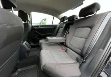 Volkswagen Passat B8 Limousine Facelifting 1.5 TSI EVO 150KM 2021 Volkswagen Passat Pakiet Travel Assist, ACC, ergoComfort, Bezwypadkowy, Sa, zdjęcie 17