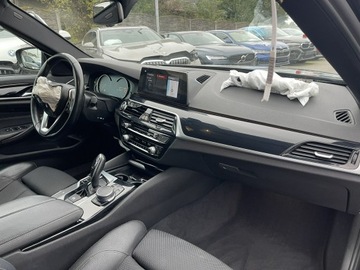 BMW Seria 5 G30-G31 Touring 530d 265KM 2017 BMW 530 XDrive Skóra Kamera Podgrzewanie Pamięć, zdjęcie 10