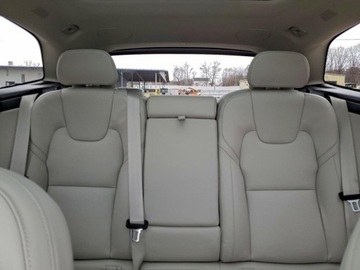 Volvo XC60 II Crossover Facelifting 2.0 B5 250KM 2025 Volvo XC 60 Ultra 2025 2.0L 2.0 Hybryda 250KM, zdjęcie 10