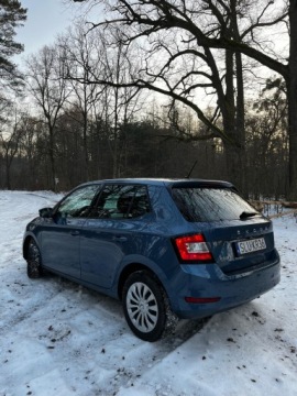 Skoda Fabia III Hatchback Facelifting 1.0 TSI 110KM 2021 Skoda Fabia III lift 2021 1.0 TSI Ambition 110KM, zdjęcie 1