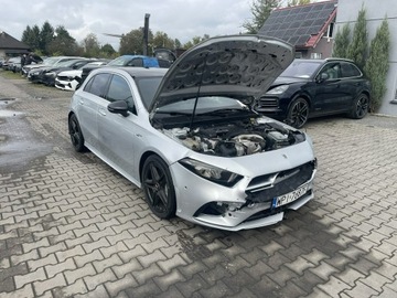 Mercedes Klasa A W177/V177 Hatchback AMG 2.0 A35 306KM 2021 Mercedes A 35 AMG A35 AMG Automat Panorama Skóra, zdjęcie 5
