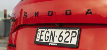 Emblemat napis długi SKODA czarny poł JAKOŚĆ OEM*