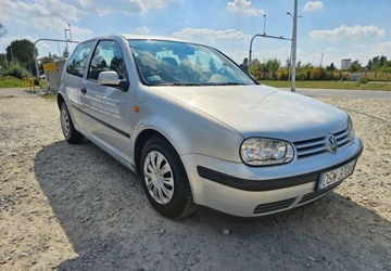 Volkswagen Golf IV Hatchback 1.4 16V 75KM 1997 Volkswagen Golf Volkswagen Golf IV 1.4 Basis 1.4 Benzyna 75KM, zdjęcie 1