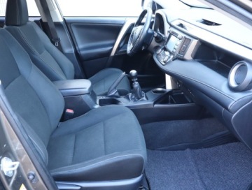 Toyota RAV4 IV MPV D-4D 125 124KM 2014 Toyota RAV 4 2.0 D-4D, Salon Polska, zdjęcie 8