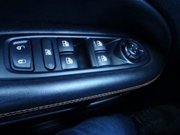 Jeep Compass II SUV 2.0 MJD 140KM 2017 Jeep Compass 2.0 MJD 140KM ,Opening Edytion ,4WD, zdjęcie 19