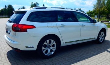 Citroen C5 III 2015 Citroen C5 2.0 HDi 2015 wygodne kombi w ładnym stanie, zdjęcie 8
