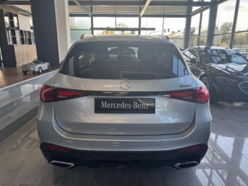 Mercedes GLC C254/X254 Coupe 2.0 300 258KM 2025 MERCEDES-BENZ GLC 300 4-Matic AMG Line 2.0 (258KM) 2025, zdjęcie 3