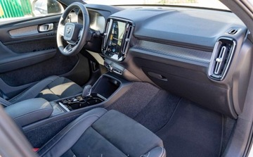 Volvo XC40 2022 Volvo XC 40 Volvo XC40 2.0 T5 AWD 247KM 2.0 Benzyna 247KM, zdjęcie 11