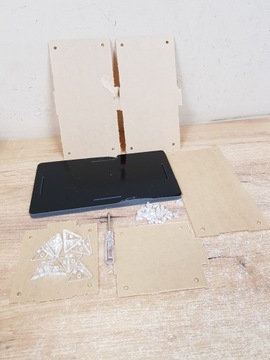 Akrylowa gablota na Organizer Pyłoszczelna 32x32