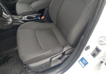 Toyota Corolla XII Hatchback 1.8 Hybrid 122KM 2019 Toyota Corolla GwarancjaKamera Cofania, cyfrowe zegary, Bezwypadkowa, Salo, zdjęcie 11