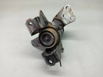 UCHYCENÍ ULOŽENÍ MOTORU SPACE STAR II 12- 1.2B