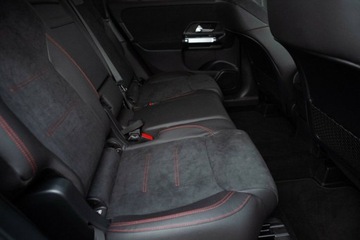 Mercedes GLB SUV 2.0 250 224KM 2024 Mercedes-Benz GLB 2.0 Benzyna 224KM, zdjęcie 29