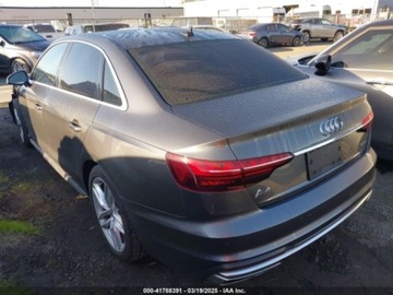 Audi A4 B9 2022 Audi a4 Premium Plus 45 Tfsi S Line Quattro S Tronic 2022 2.0l 2.0 Benzyna, zdjęcie 3