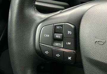 Ford Focus IV Hatchback 1.0 EcoBoost 125KM 2021 Ford Focus Titanium, Tempomat, Kamera, GPS, Podgrzewane fotele kierownica, zdjęcie 20