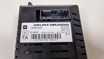 DISPLEJ AUTORÁDIO OPEL OE 13381204