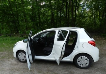 Mitsubishi Space Star Hatchback 5d 1.0 71KM 2016 Mitsubishi Space Star maly tani niezawodny SERWISOWANY Benzyna 71KM, zdjęcie 5