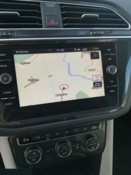 Volkswagen Tiguan II SUV 2.0 TDI 150KM 2020 Volkswagen Tiguan 2.0 TDI SCR Elegance DSG 150KM 2020r bezwypadkowy, ASO, zdjęcie 12