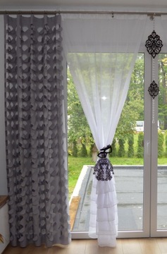Zasłona nowoczesna ażurowa GLAMUR wycinana laserowo kółka 145x160 biała