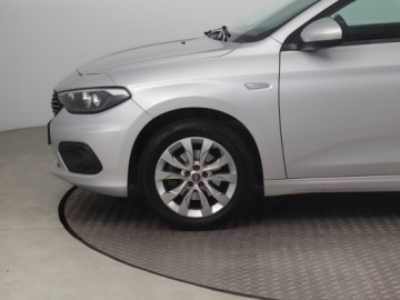 Fiat Tipo II Station Wagon 1.4 T-Jet 120KM 2019 Fiat Tipo 1.4 T-Jet, Salon Polska, 1. Właściciel, zdjęcie 14