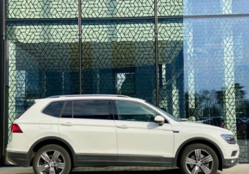 Volkswagen Tiguan II SUV 2.0 TDI BlueMotion Technology 240KM 2017 Volkswagen Tiguan Tiguan Highline DSG 7 os. Vat Marza Salon PL Bezwyp, zdjęcie 3