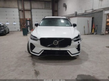 Volvo XC60 II 2024 Volvo XC 60 2024 r., 2,0L B5 CORE DARK THEME 2.0 Benzyna 247KM, zdjęcie 1