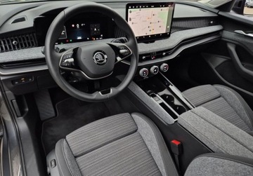 Skoda Superb III Kombi Facelifting 1.5 TSI 150KM 2024 Skoda Superb 1.5eTSI 150KM SelectionPakiety MatrixLED ACC 4Podgrzew.Fot. A, zdjęcie 8