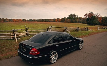 СПОЙЛЕР ЗАДНЕЙ ДВЕРИ MERCEDES W211 КАЧЕСТВО AMG!!!