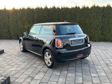 Mini One II Hatchback 1.4 95KM 2010 MINI ONE 1.4 Benz, Zadbany, Bogato Wyposazony 1.4 Benzyna 95KM, zdjęcie 8