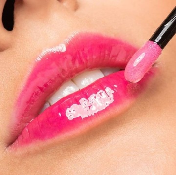 ArtDeco Lip GLOSS Nourishing Moisturizing Color Booster Lip Gloss 1