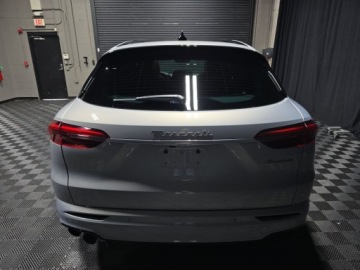 Maserati 2023 Maserati Grecale Modena 2023 2.0 Benzyna 325KM, zdjęcie 1