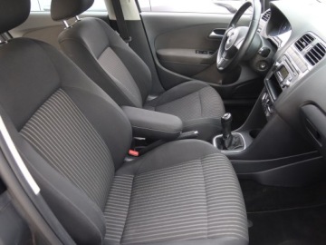 Volkswagen Polo V Hatchback 5d 1.2 TSI 105KM 2010 VW Polo 1.2 TSI, Salon Polska, Serwis ASO, Klima, zdjęcie 8