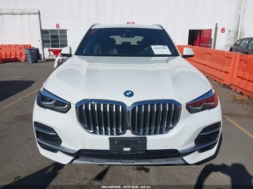 BMW X5 G05 2023 BMW X5 Phev Xdrive45e, 2023r., 4x4, 3.0L 3.0 Hybryda Plug-in 389KM, zdjęcie 6