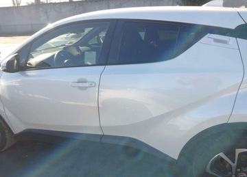 Toyota C-HR I 2021 Toyota C-HR XLE, od ubezpieczalni 2.0 Benzyna 144KM, zdjęcie 6