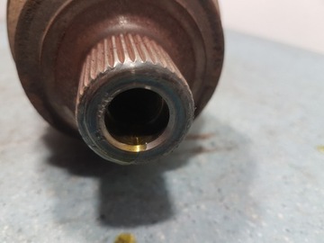 AUDI A6 C6 3.0 TDI ВАЛ ПЕРЕДНИЙ ПРАВЫЙ 4F0407272J