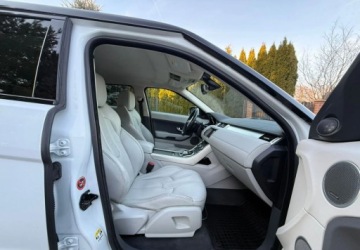 Land Rover Range Rover Evoque I SUV Coupe 2.2 TD4 150KM 2012 Land Rover Range Rover Evoque Land Rover Range Rover Evoque TD4 Prestige, zdjęcie 29