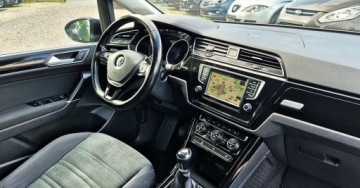 Volkswagen Touran III 1.4 TSI 150KM 2017 Volkswagen Touran BENZYNA grzane fotele ALCANTARA nawigacja OKAZJA, zdjęcie 32