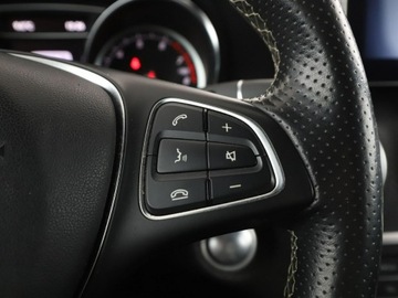 Mercedes Klasa A W176 Hatchback 5d Facelifting 220 184KM 2017 Mercedes A 220 4x4 automat full LED półskóra,, zdjęcie 29