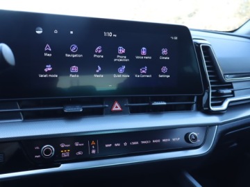 Kia Sportage V SUV 1.6 T-GDI MHEV 180KM 2022 Kia Sportage 1.6 T-GDI MHEV, Salon Polska, zdjęcie 11