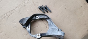 JEEP WRANGLER JK UCHYCENÍ PUMPY SERVA 3.6 L 05154399AB